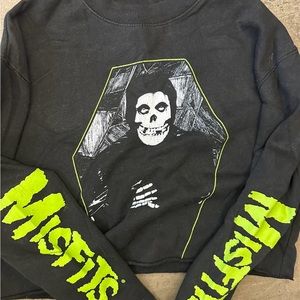 Women’s misfits crop crew neck